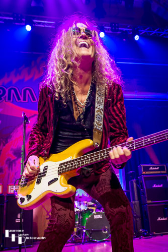 Glenn Hughes on vocals & bass