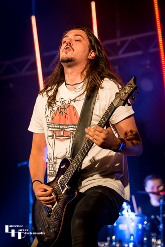 Mason Hill - Marc Montgomery on guitar