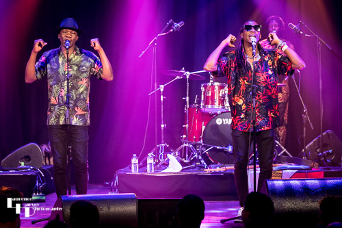 Mathias Muzaza on lead vocals, Abundance Mutori on bass
