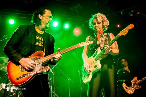 Samantha Fish & Jesse Dayton on vocals & guitar