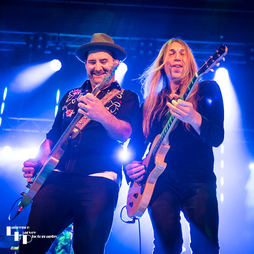 The Sinners - Neil Ivison on guitar & vocals, Sam Wood on guitar