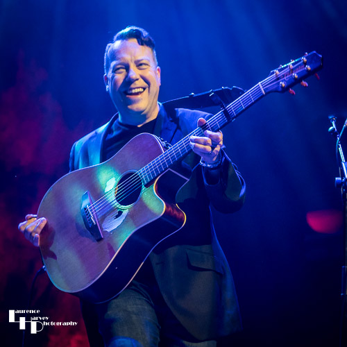 Jim Kirkpatrick on acoustic guitar