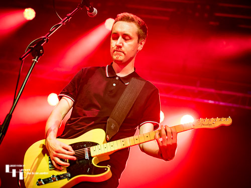 Tom Jackson on guitar