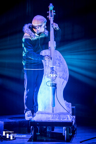Toivo Fjose on ice bass