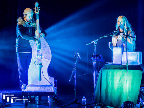 Amalie Holt Kleive on vocals & ice percussion, Toivo Fjose on ice bass