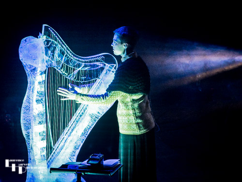 Julie Rokseth on ice harp