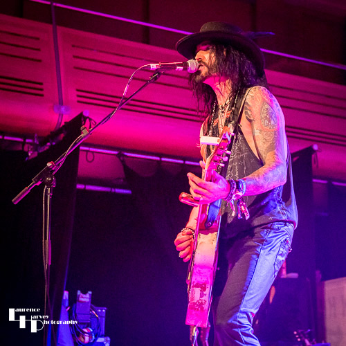 Troy Redfern on slide guitar & vocals