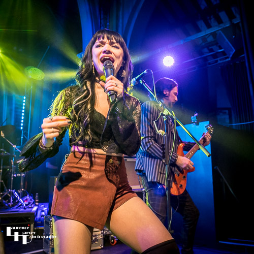 Grace Bond on vocals