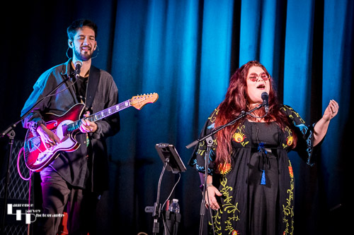 Alice Armstrong on vocals & Olly Knight-Smith on guitar