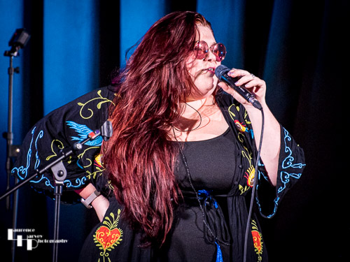 Alice Armstrong on vocals