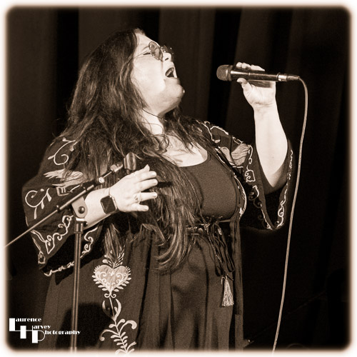 Alice Armstrong on vocals