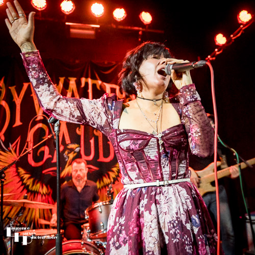 Meghan Parnell on vocals