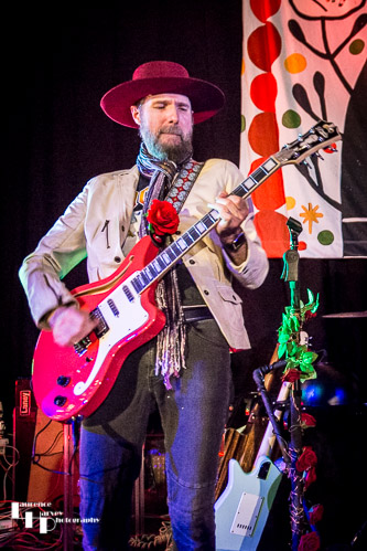 Robin Davey on guitar
