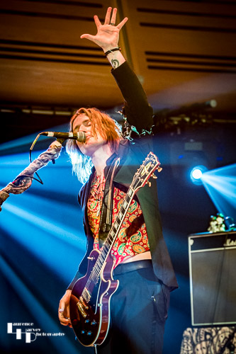 Blue Nation: Neil Murdoch on vocals & guitar