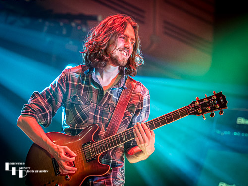 Black Spiders: Mark 'Dark Shark' Thomas on guitar