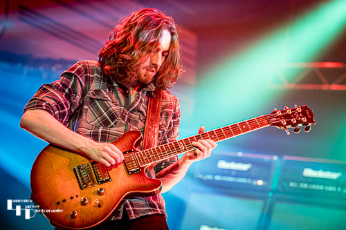 Black Spiders: Mark 'Dark Shark' Thomas on guitar