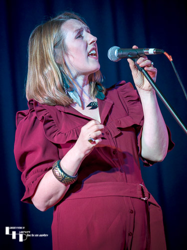 Lauren Dove on vocals