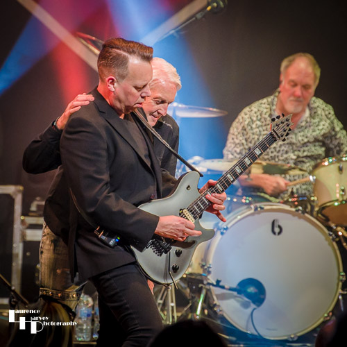 Steve Overland on vocals, Jim Kirkpatrick on guitar