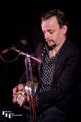 Joel Fisk on vocals & guitar