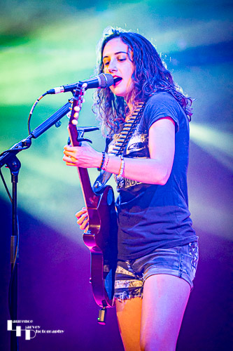 Loz Campbell Band: Loz Campbell on vocals & lead guitar