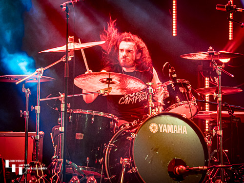 Loz Campbell Band: Tom Kerby on drums