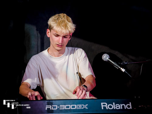 Karl Manthey on keys