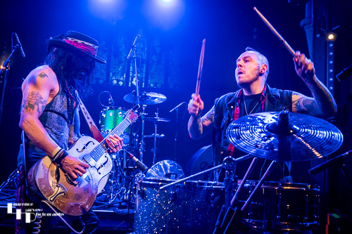 Troy Redfern on vocals & guitar, Nicky Waters on drums