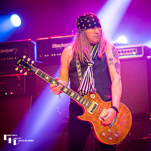 Takeaway Thieves: Neil Hunter on rhythm guitar