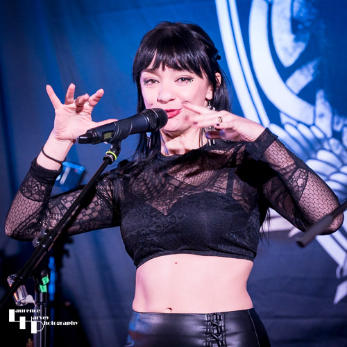 Grace Bond on vocals