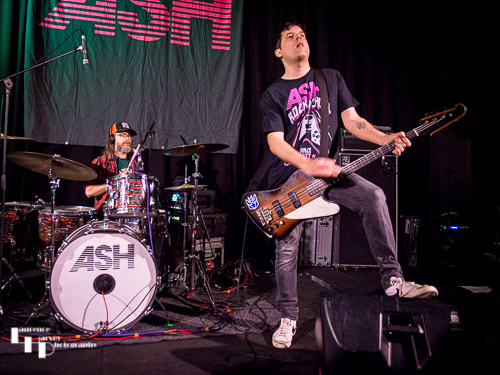 Mark Hamilton on bass, Rick McMurray on drums