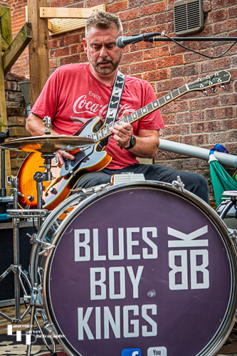 Jase North on vocals & guitar