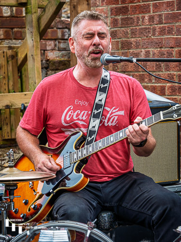 Jase North on vocals & guitar