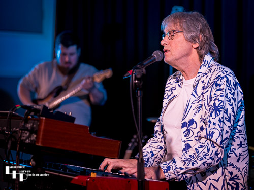 Paul Long on keys & vocals