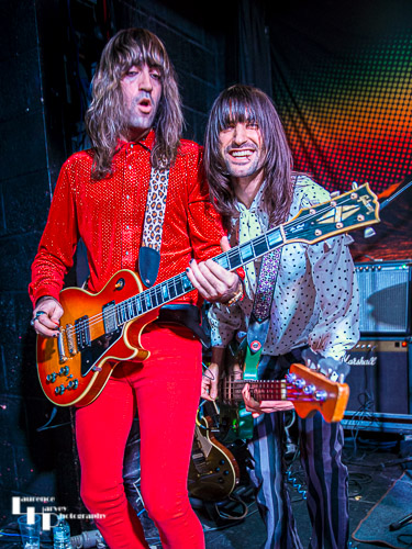 Tom Shemerr on guitar, PY Letellier on bass