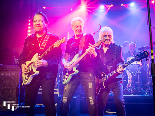 Steve Overland on vocals & guitar, Jim Kirkpatrick on guitar, Merv Goldsworthy on bass