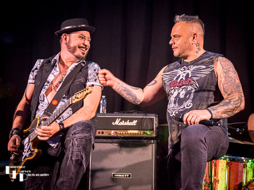 David Foster on vocals, Byron 'Beej' Garbett on guitar