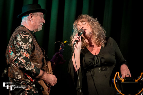 Chrissy Sands on vocals, Rob Sands on guitar