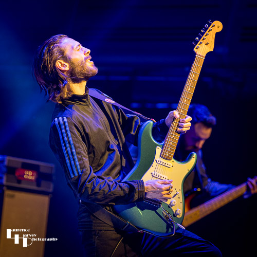 Laurence Jones on guitar & vocals