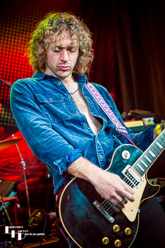 Alex Bender on guitar