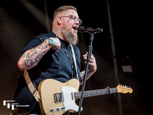 Rag 'n' Bone Man (aka Rory Graham) on vocals