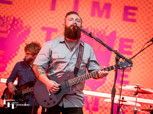 Rag 'n' Bone Man's guitarist