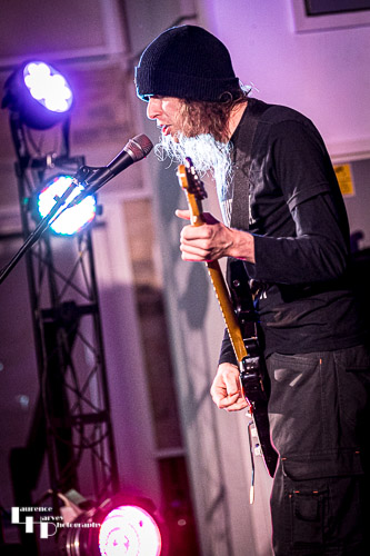 David Simpson on vocals & guitar