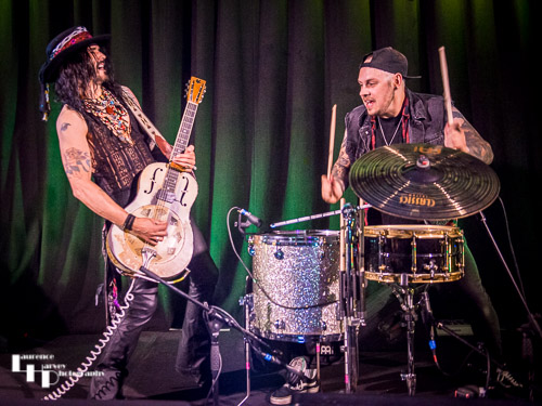 Troy Redfern on vocals & guitar, Nicky Waters on drums