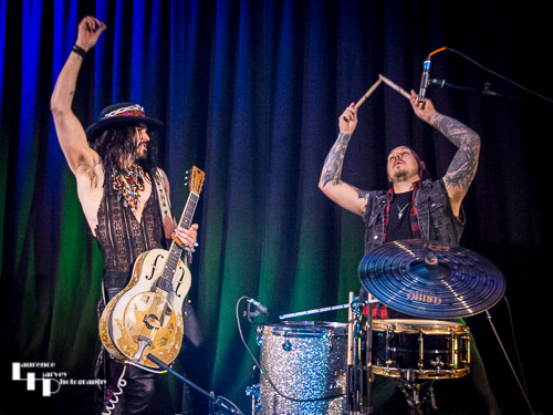 Troy Redfern on vocals & guitar, Nicky Waters on drums