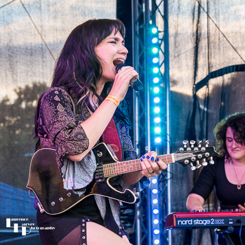 Grace Bond on vocals & mandolin