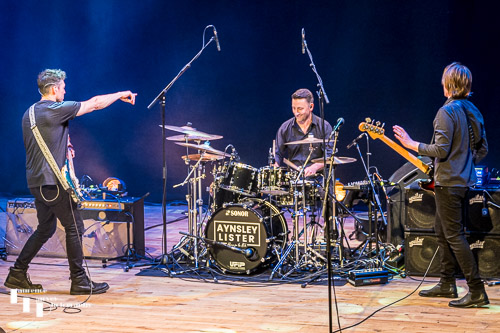 Aynsley Lister & his band on stage at Cambridge Junction 2