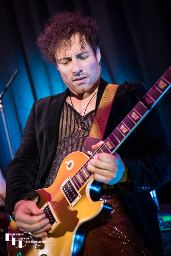 Jorma Gasperi on guitar & vocals