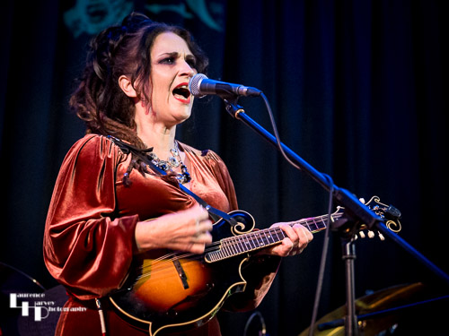 Jo Carley on vocals & mandolin