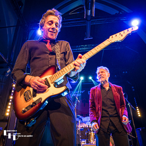 Gordon Russell on guitar