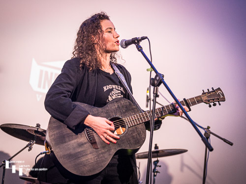 Crying In Colour: Cara Knox on vocals & guitar